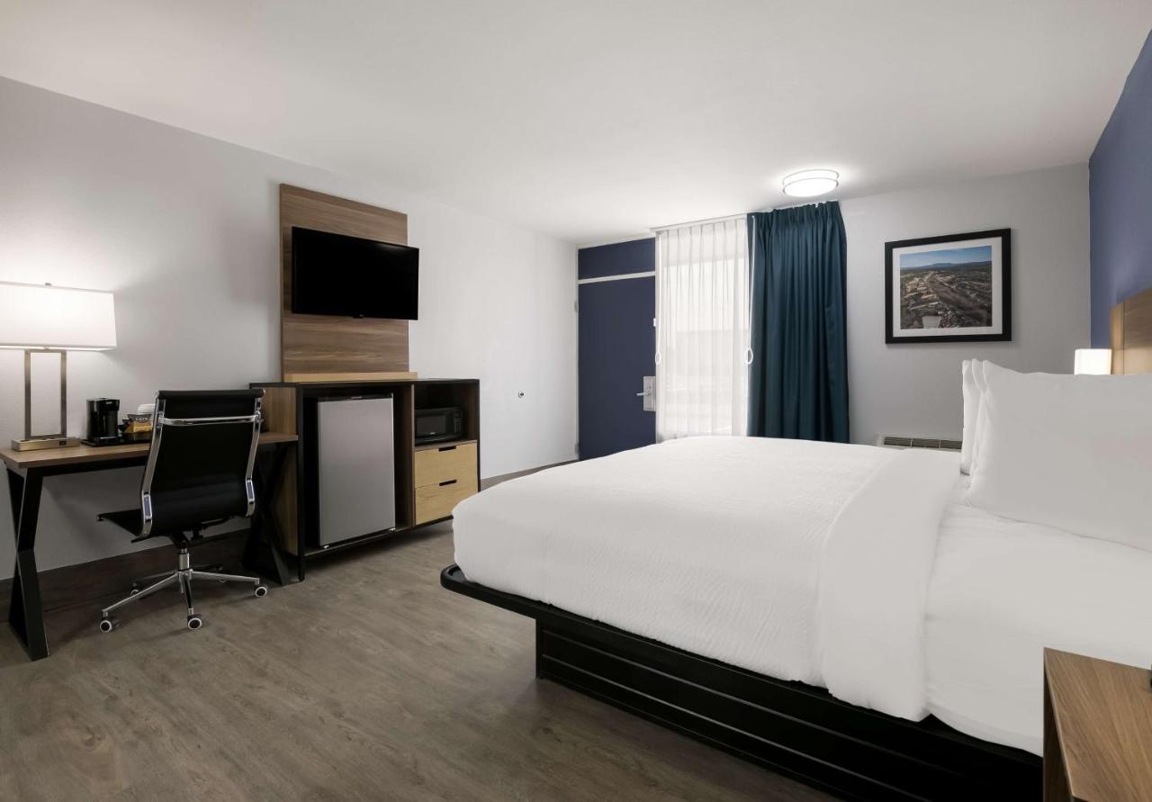 Surestay Plus By Best Western Pigeon Forge Exterior photo